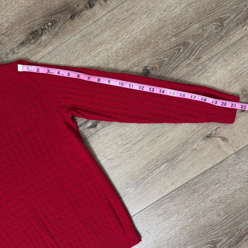 Like New KAREN SCOTT Red V Neck Sweater Size Medium - Picture 9 of 11